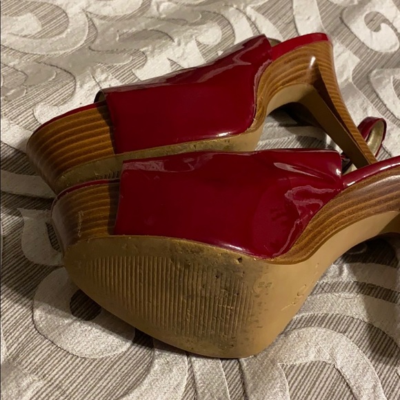 Jessica Simpson heels - Picture 2 of 3